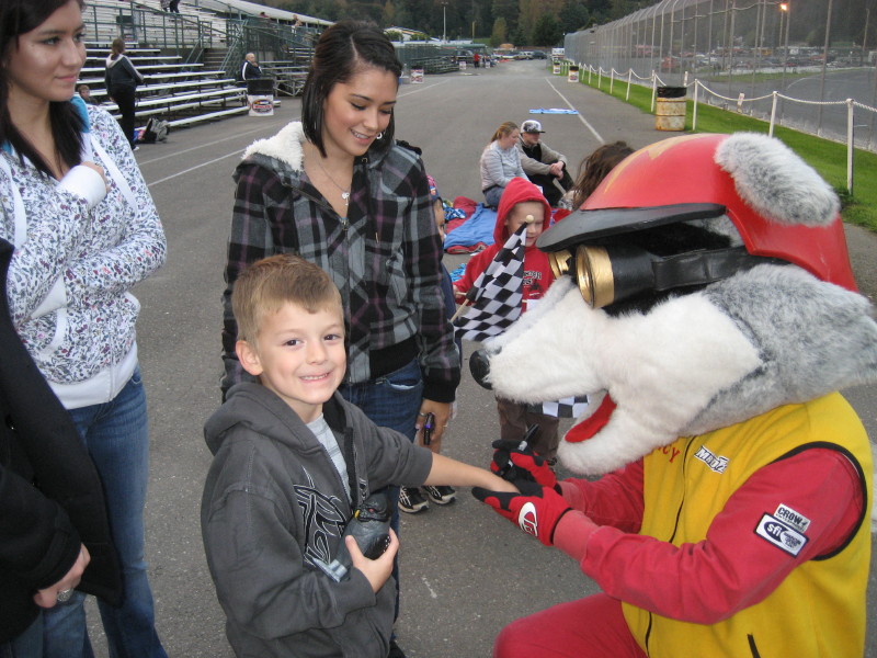Racey Signing A Hand at Evergreen Speedway